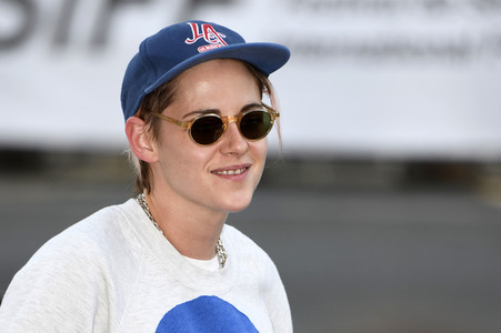 Ankunft von Kristen Stewart auf dem San Sebastian Film Festival 2019