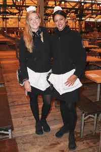 Wiesn Anstich auf dem Oktoberfest 2019 im Schottenhamel Festzelt in München