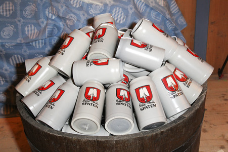 Wiesn Anstich auf dem Oktoberfest 2019 im Schottenhamel Festzelt in München