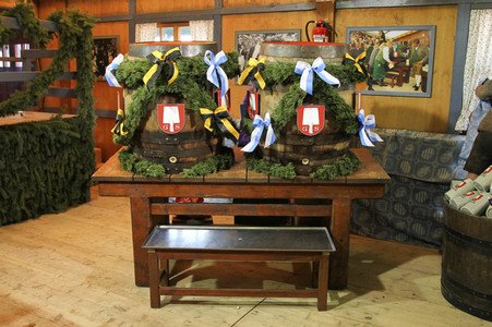 Wiesn Anstich auf dem Oktoberfest 2019 im Schottenhamel Festzelt in München