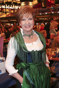 Wiesn Anstich auf dem Oktoberfest 2019 im Schottenhamel Festzelt in München