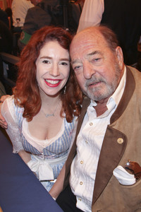 Wiesn Anstich auf dem Oktoberfest 2019 im Schottenhamel Festzelt in München