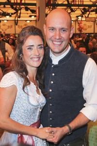 Wiesn Anstich auf dem Oktoberfest 2019 im Schottenhamel Festzelt in München