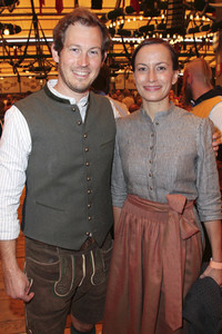 Wiesn Anstich auf dem Oktoberfest 2019 im Schottenhamel Festzelt in München