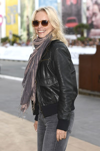 Ankunft von Nina Hoss auf dem San Sebastian International Film Festival 2019