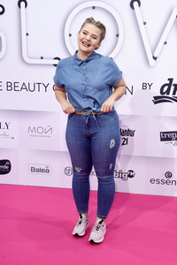 Glow - The Beauty Convention by dm in Berlin