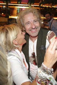 Im Marstall Festzelt auf dem Oktoberfest 2019 in München