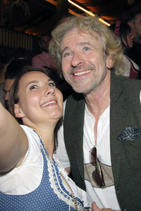 Im Marstall Festzelt auf dem Oktoberfest 2019 in München