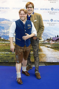 Offizieller Wiesn Anstich 2019 im Hofbräu Berlin
