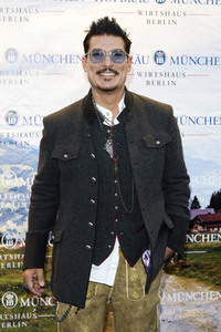 Offizieller Wiesn Anstich 2019 im Hofbräu Berlin