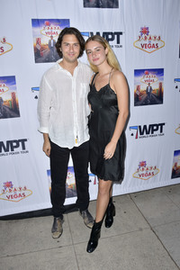 Filmpremiere '7 Days to Vegas' in Beverly Hills