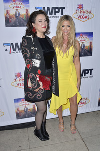 Filmpremiere '7 Days to Vegas' in Beverly Hills