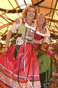 Wiesn Anstich auf dem Oktoberfest 2019 im Schottenhamel Festzelt in München