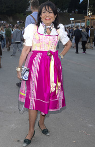 In Käfers Wiesn Schänke auf dem Oktoberfest 2019 in München