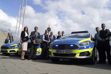 Vorstellung der neuen Streifenwagen der Polizei NRW in Düsseldorf
