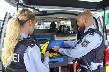 Vorstellung der neuen Streifenwagen der Polizei NRW in Düsseldorf