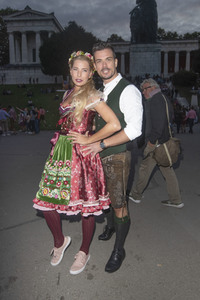 Promis auf dem Oktoberfest 2019 in München