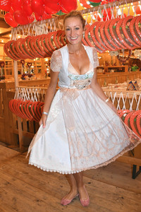Sixt Damen Wiesn auf dem Oktoberfest 2019 in München