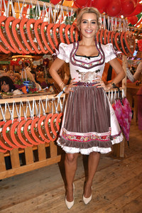 Sixt Damen Wiesn auf dem Oktoberfest 2019 in München