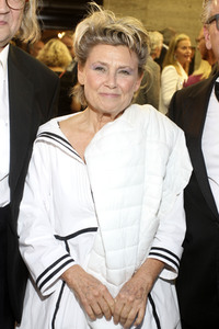 Premiere der Spielzeit 2019/2020 des Hansa Theater in Hamburg