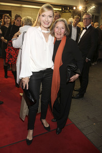 Premiere der Spielzeit 2019/2020 des Hansa Theater in Hamburg