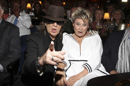 Premiere der Spielzeit 2019/2020 des Hansa Theater in Hamburg