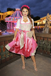 Haarwerk Blond Wiesn auf dem Oktoberfest 2019 in München