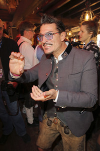 Wiesn Charity Lunch auf dem Oktoberfest 2019 in München