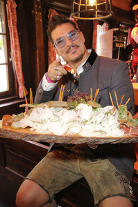 Wiesn Charity Lunch auf dem Oktoberfest 2019 in München