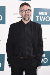 Serienscreening 'Giri/Haji' in London