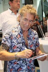 Autogrammstunde mit Peter Maffay in Dresden