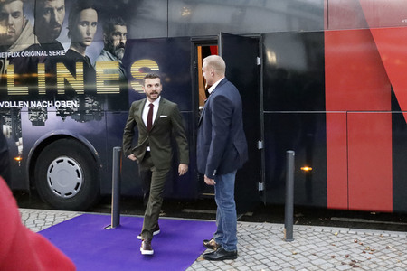 Serienpremiere 'Skylines' in Frankfurt