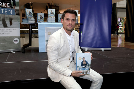 Buchpräsentation mit Rocco Stark in Berlin