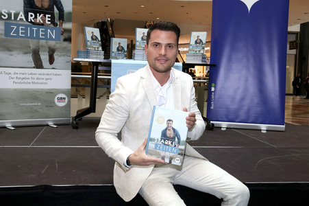 Buchpräsentation mit Rocco Stark in Berlin