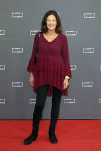 Festivaleröffnung mit Filmpremiere 'Die schönste Zeit unseres Lebens', Filmfest Hamburg 2019