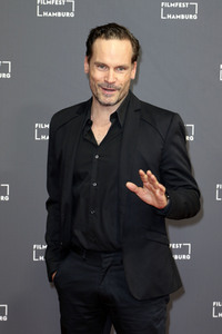 Festivaleröffnung mit Filmpremiere 'Die schönste Zeit unseres Lebens', Filmfest Hamburg 2019