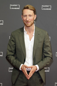 Festivaleröffnung mit Filmpremiere 'Die schönste Zeit unseres Lebens', Filmfest Hamburg 2019