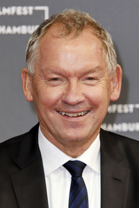 Festivaleröffnung mit Filmpremiere 'Die schönste Zeit unseres Lebens', Filmfest Hamburg 2019