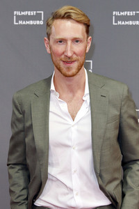 Festivaleröffnung mit Filmpremiere 'Die schönste Zeit unseres Lebens', Filmfest Hamburg 2019