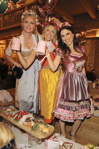 Madl Wiesn auf dem Oktoberfest 2019 in München