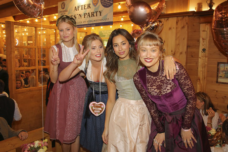 Madl Wiesn auf dem Oktoberfest 2019 in München