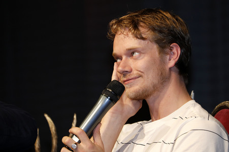 Throne Con in Hannover