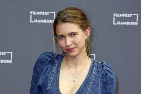 Filmpremiere 'Auf dem Grund', Filmfest Hamburg 2019