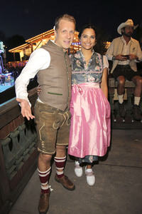 In Käfers Wiesn Schänke auf dem Oktoberfest 2019 in München