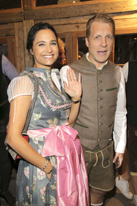 In Käfers Wiesn Schänke auf dem Oktoberfest 2019 in München