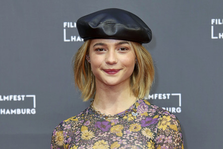 Filmpremiere 'Aus Haut und Knochen', Filmfest Hamburg 2019