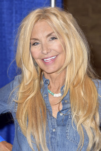 NostalgiaCon '80s Pop Culture Convention in Anaheim