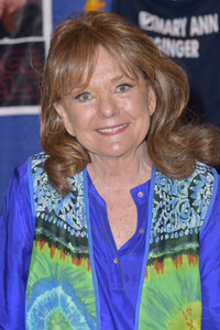 NostalgiaCon '80s Pop Culture Convention in Anaheim