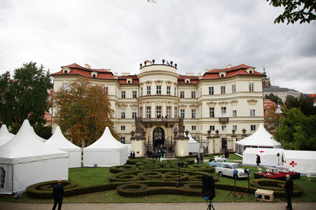 Empfang anlässlich 30 Jahre Botschaftsflüchtlinge in Prag und Tag der Deutschen Einheit