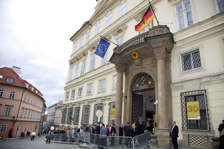 Empfang anlässlich 30 Jahre Botschaftsflüchtlinge in Prag und Tag der Deutschen Einheit